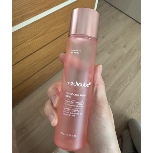 تونر کلاژن جوانساز کمپلکس مدی کیوب Medicube Triple Collagen Toner