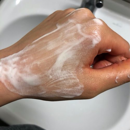 فوم شستشو سالیسیلیک اسید مدی کیوب 10 فوم شستشو سالیسیلیک اسید مدی کیوب Medicube Red Foam Cleanser