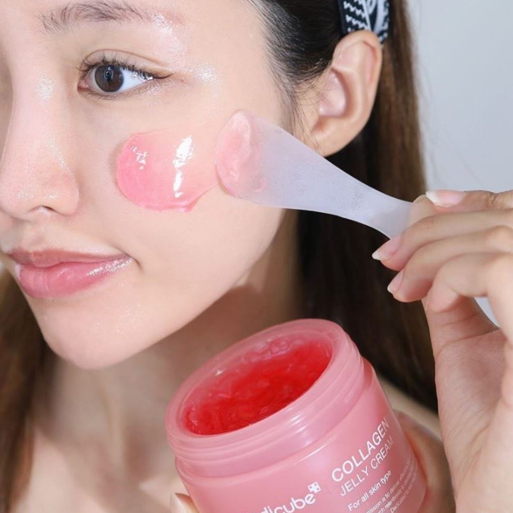 ژل کرم کلاژن مدی کیوب 4 ژل کرم کلاژن مدی کیوب Medicube Collagen Jelly Cream