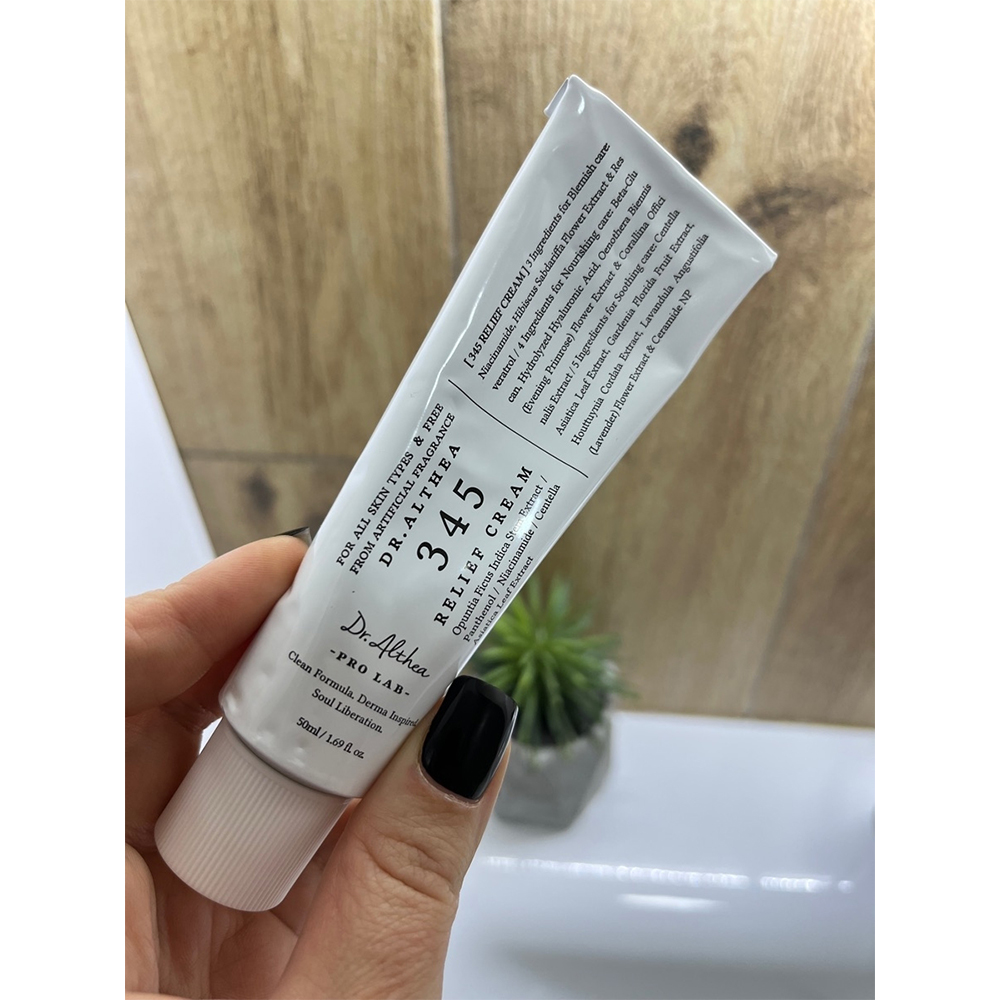کرم ترمیم کننده 345 دکتر التیا 6 کرم ترمیم کننده 345 دکتر التیا Dr.Althea 345 Relief Cream