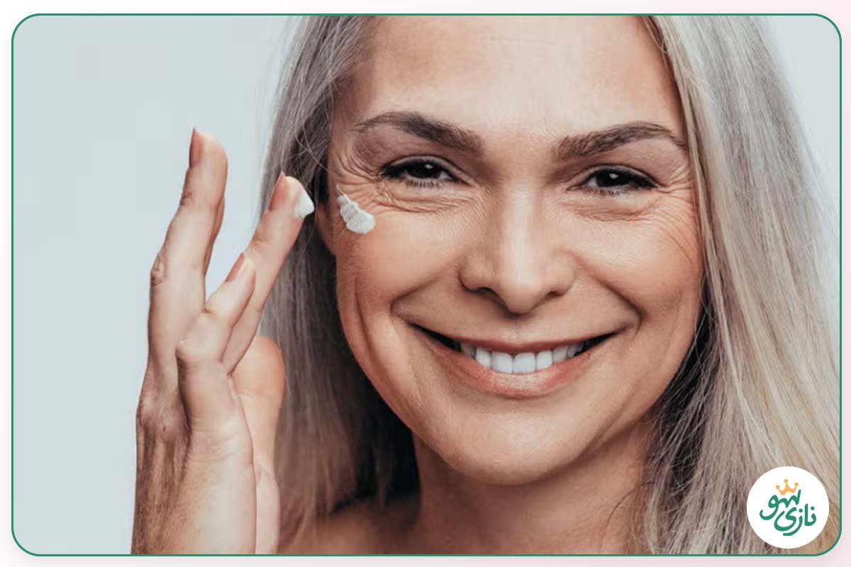 کرم دور چشم برای افراد بالای 50 سال چه چیزی مناسب است؟